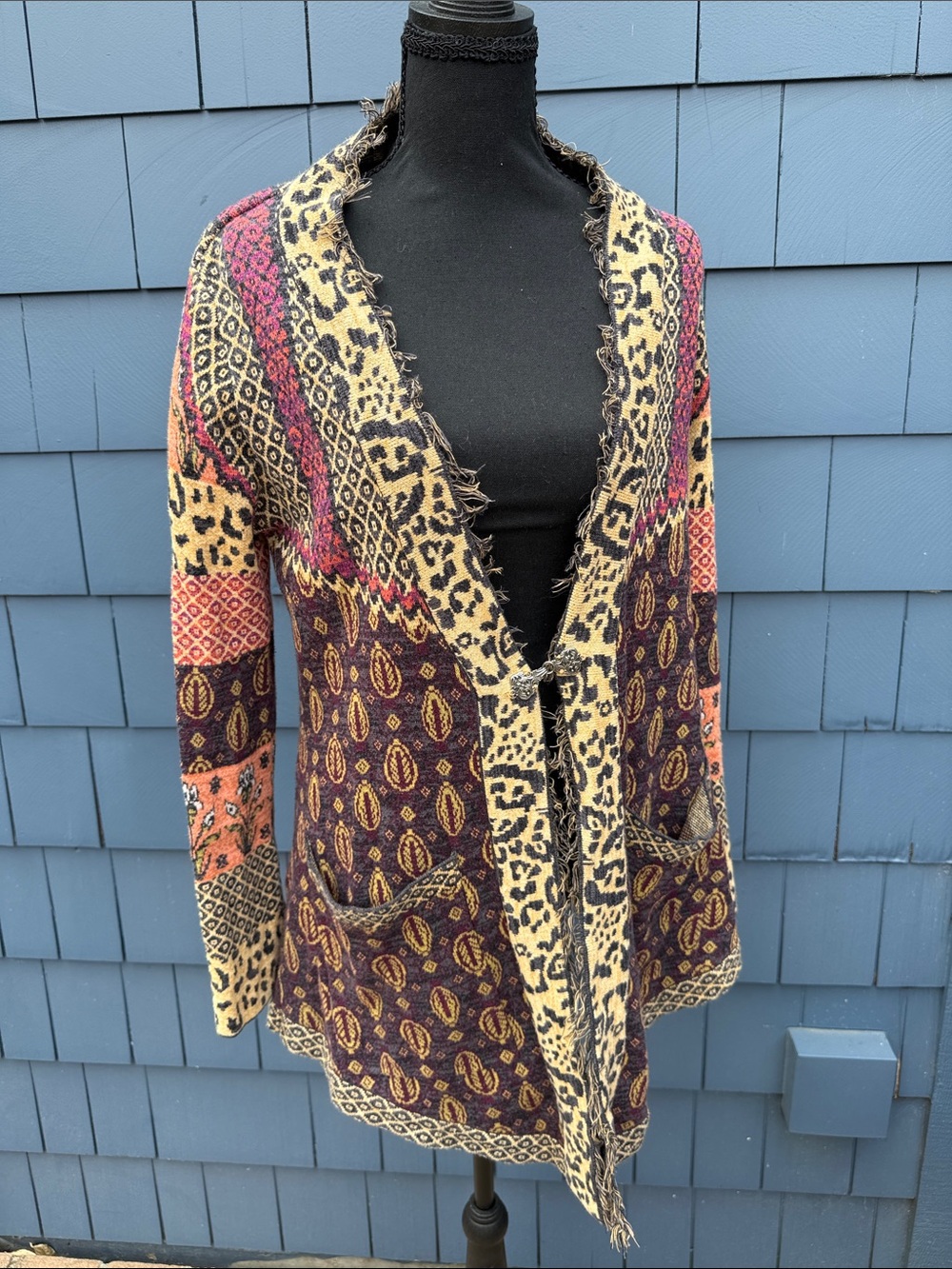 Tigerlily Multicolor Patterned Knit Cardigan - Burgundy, Cream, Pink, Orange M